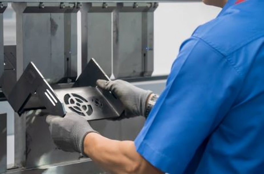 sheet bending machine